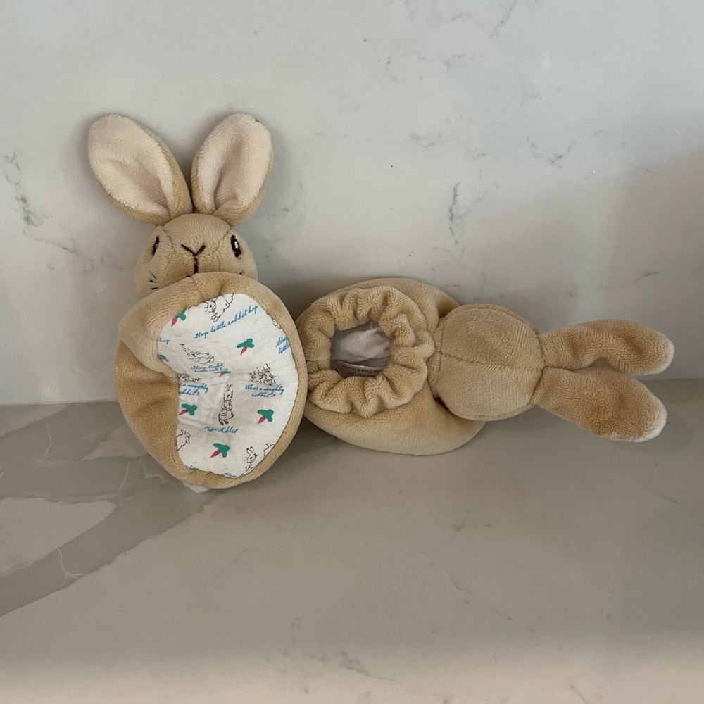 Peter Rabbit Rattle Slippers